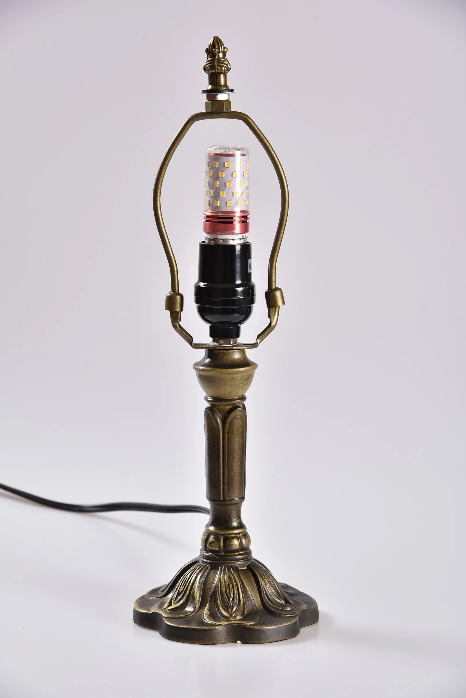 Stained Glass Table Lamp for Living Room Bedroom H4235