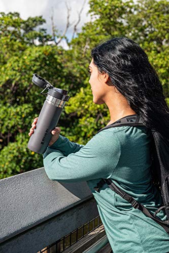 Insulated Stainless Steel Water Bottle 36 oz with Push Button Lid P799245