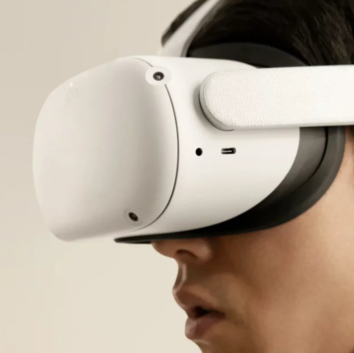 VR Headset Bundle with Accessories C622093