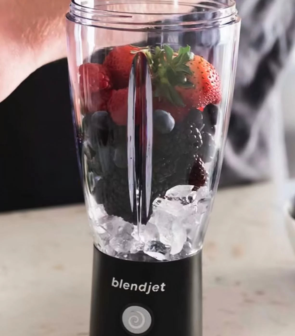 Extra Large Portable Blender Cup, 32 oz Y1037