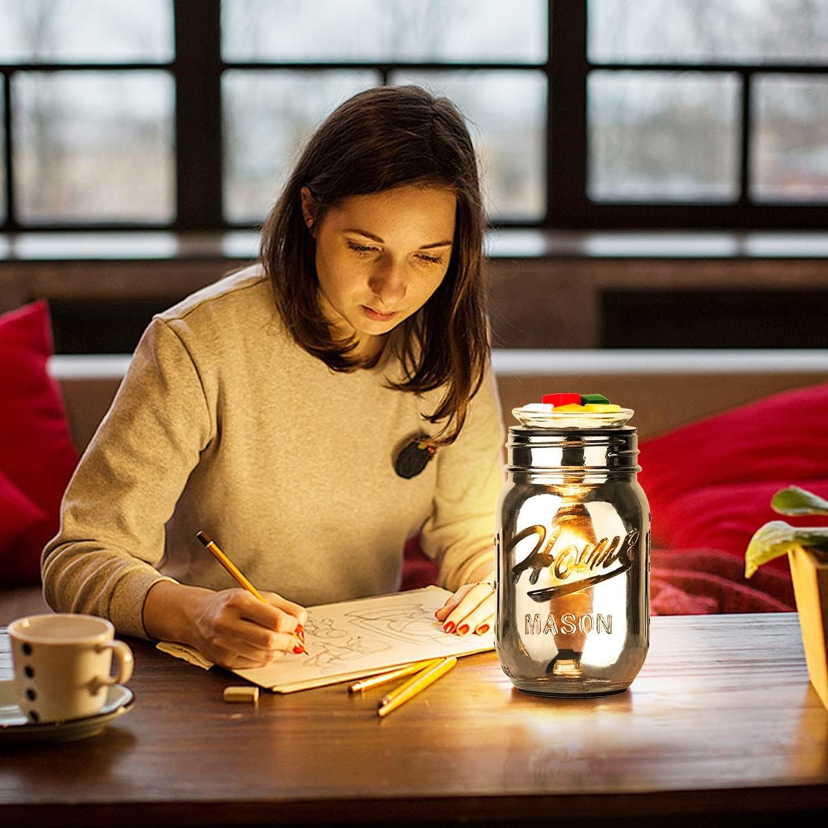 Fragrance Warmer Plug-In for Candle Wax Melts and Essential Oils N836