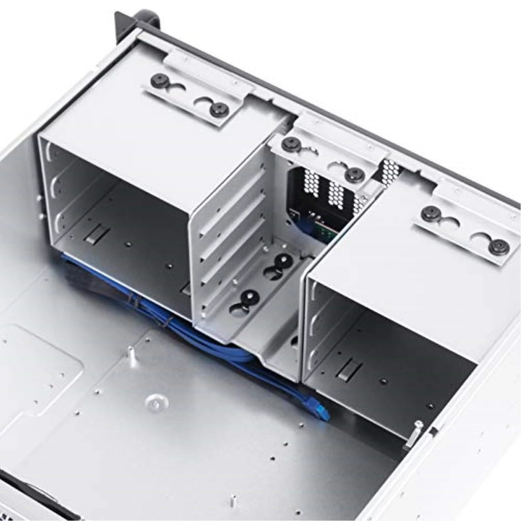 Rackmount server chassis with 6x 5.25" and 4x 3.5" drive bays H46128