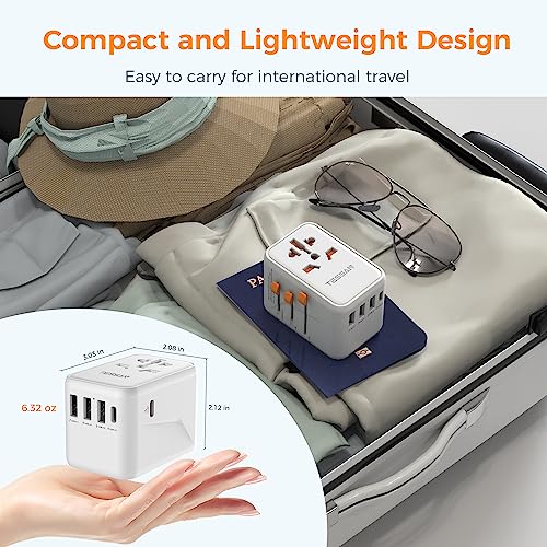 Universal Travel Plug Adapter 30W with USB C and 4 USB A Ports I95825