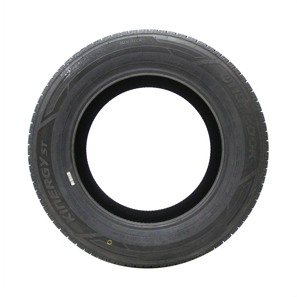 All-Season Tire 235/75R15 Z550