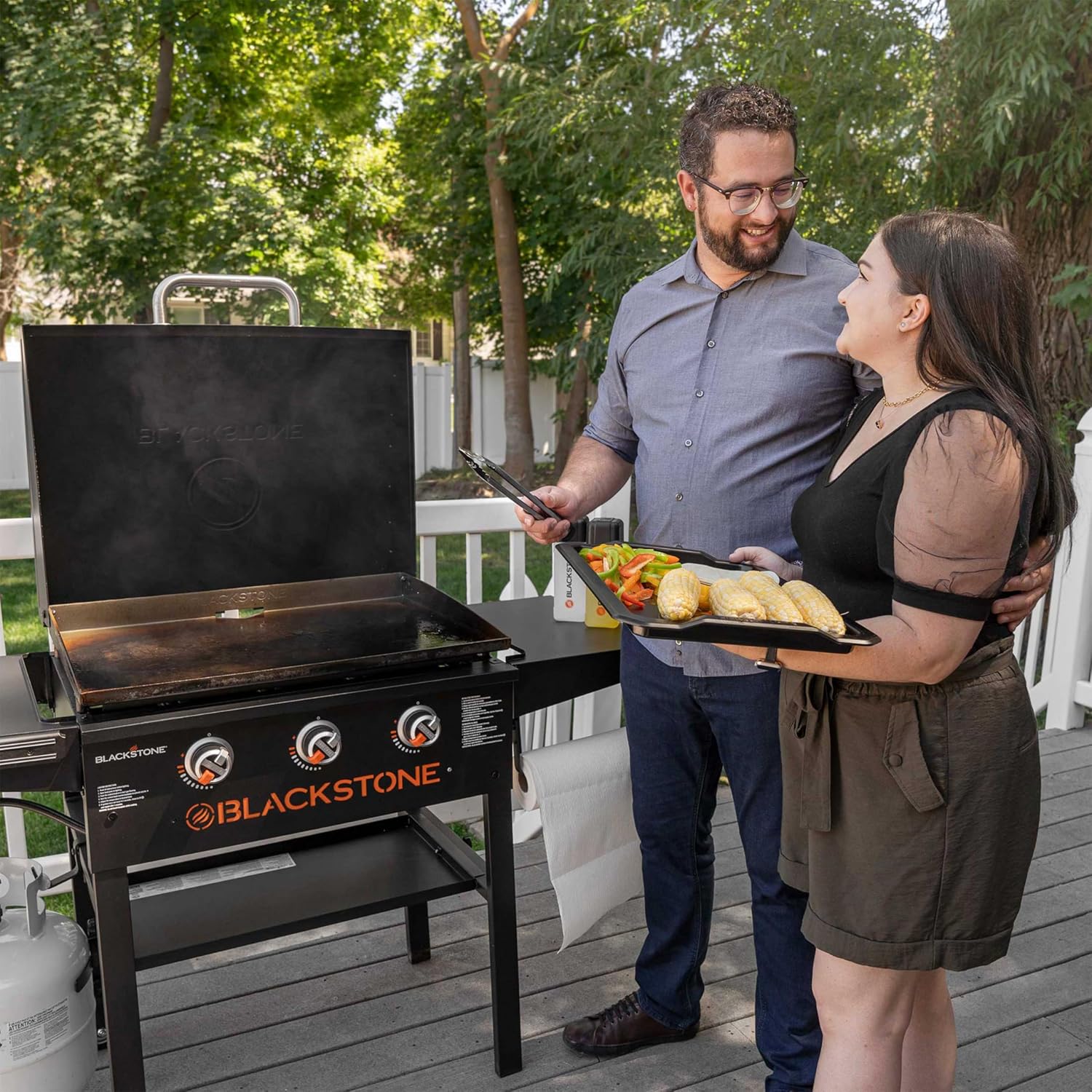 28 Inch 3-Burner Outdoor Flat Top Grill with Hood and Seasoning B121679