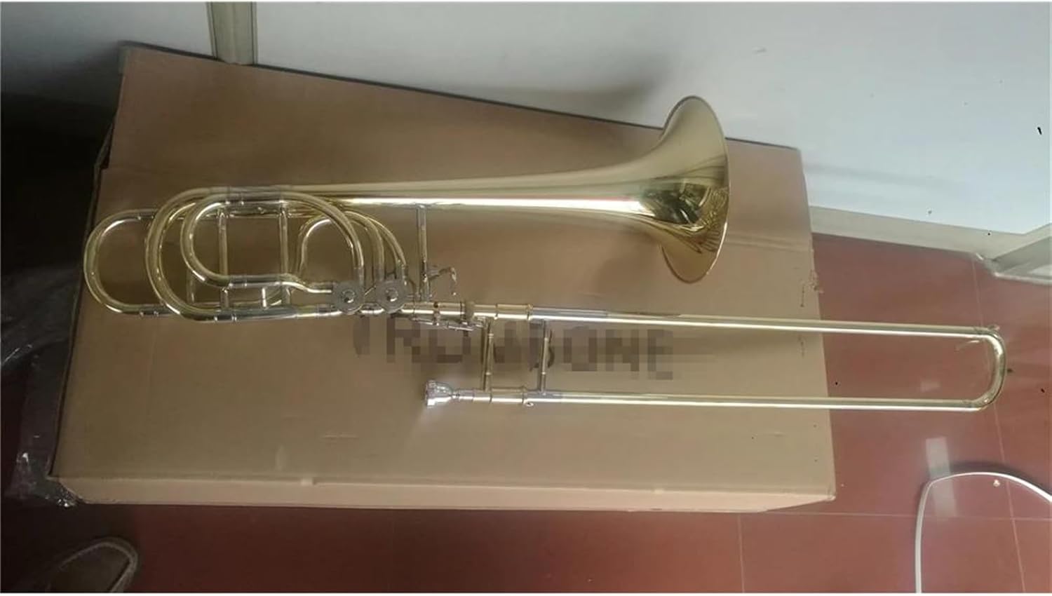 Bass Trombone Gold Lacquer Brass Body V4038