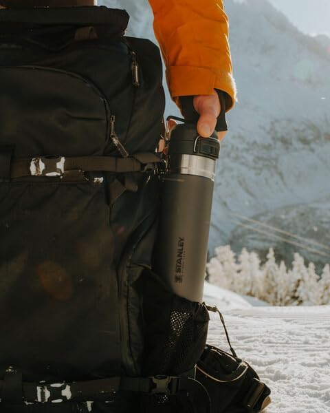 Insulated Stainless Steel Water Bottle 36 oz with Push Button Lid P799245