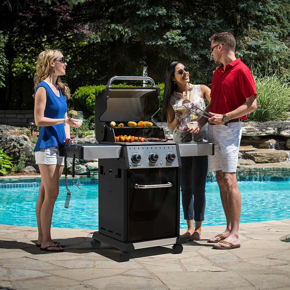 3-Burner Natural Gas Grill Q68301