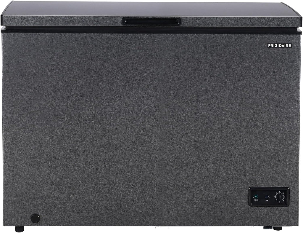 Chest Deep Freezer, 10 Cu. Ft. Capacity, Adjustable Thermostat, Removable Wire Basket D2521