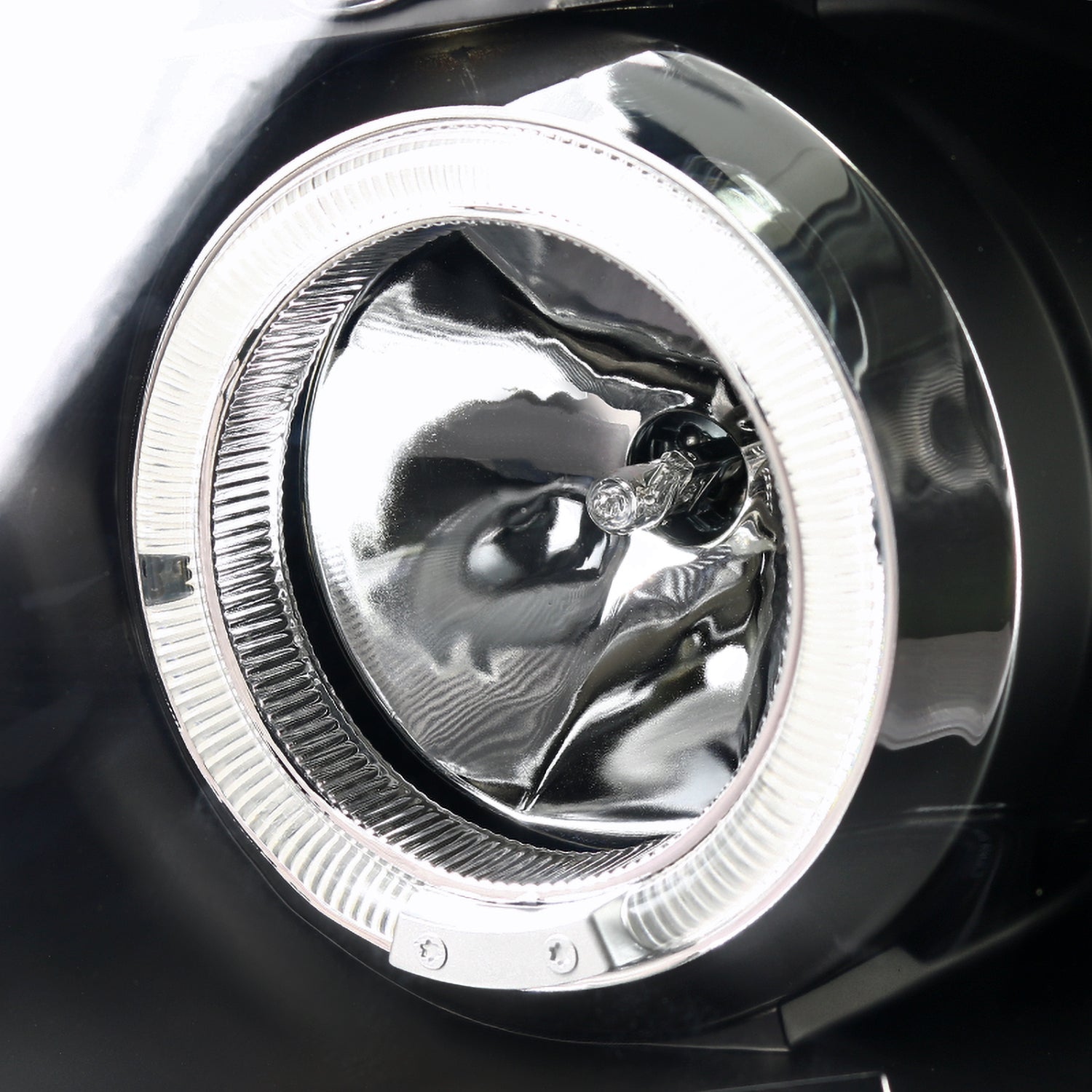 Halo Projector Headlights with LED Tail Lamps Combo for Nissan Titan 2004-2015 G928