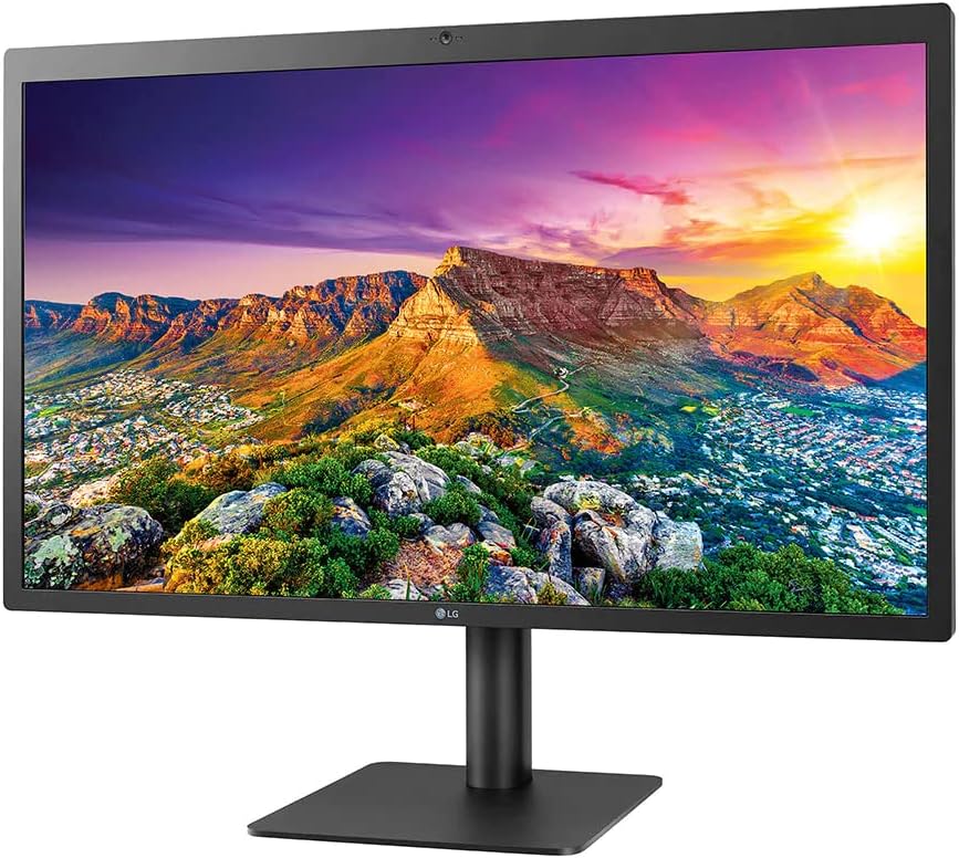 27" 5K IPS Monitor with Thunderbolt 3 & Type C Ports G3951