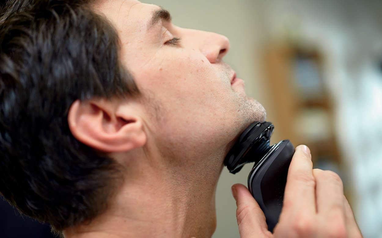 Electric Shaver Wet & Dry with MultiPrecision Blade System A274636