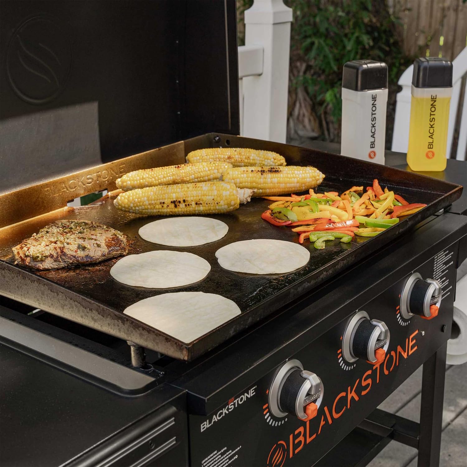28 Inch 3-Burner Outdoor Flat Top Grill with Hood and Seasoning B121679