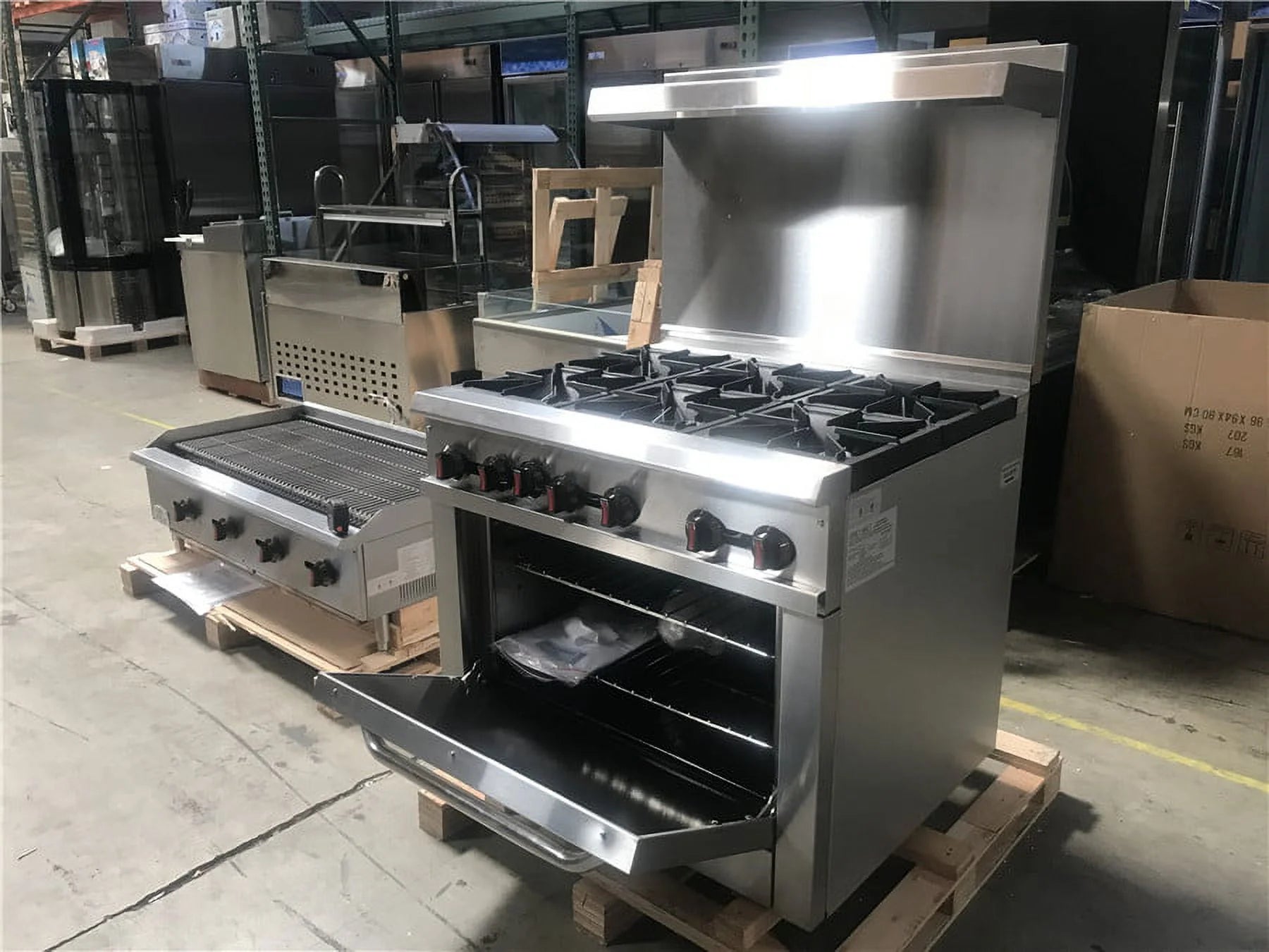 6 Burner Commercial Range & Oven with Natural Gas and Propane C15647
