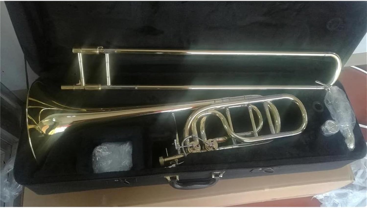 Bass Trombone Gold Lacquer Brass Body V4038